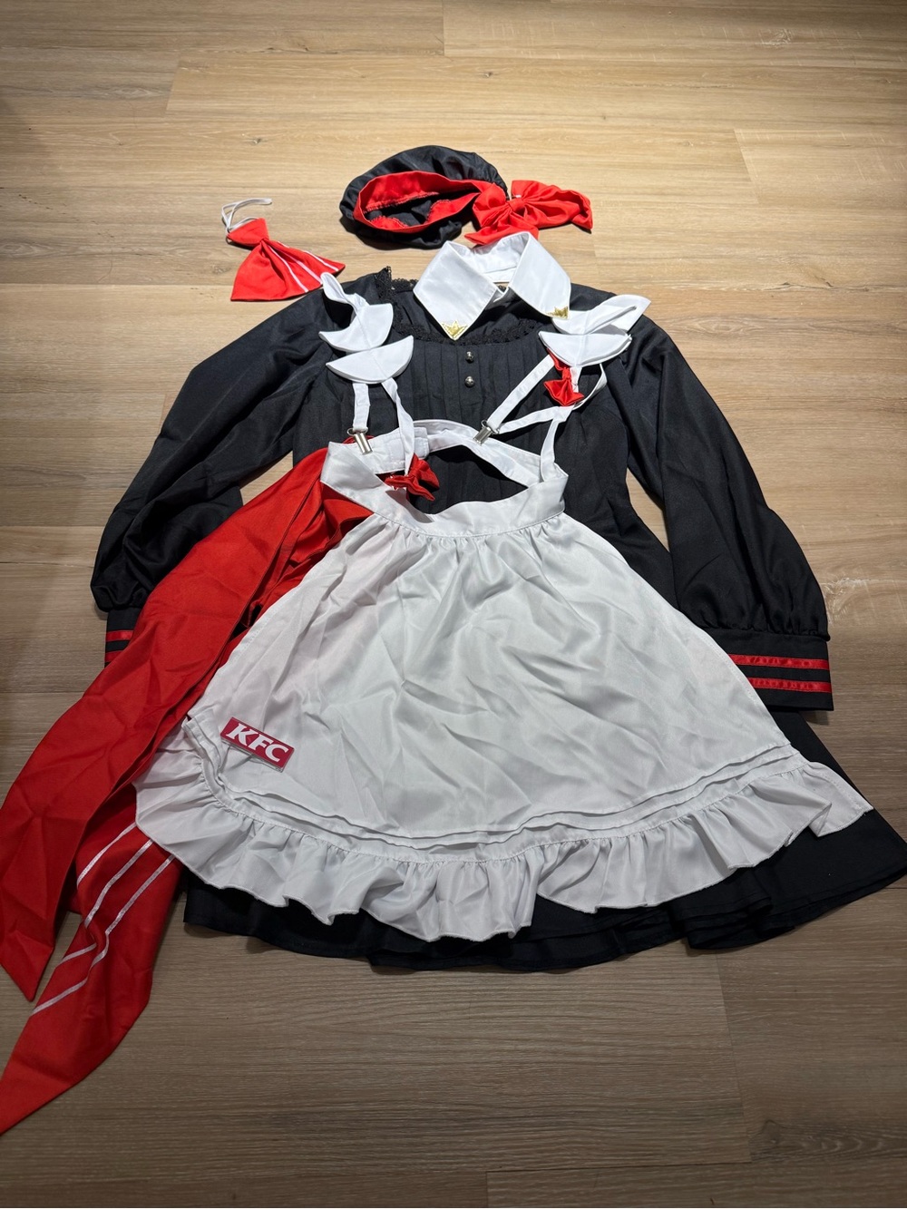 Genshin Impact - Noelle KFC cosplay set